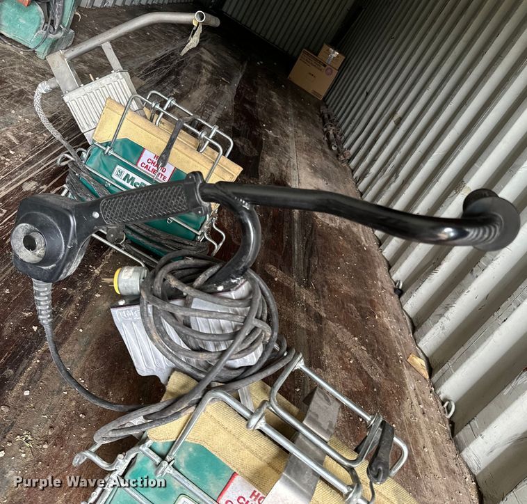 image for item ND9354 2004 McElroy TracStar 28 poly fusion machine