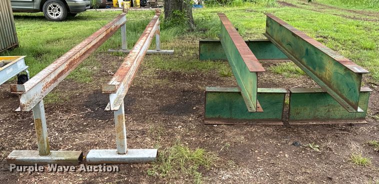 image for item ND9384 (2) pipe racks 