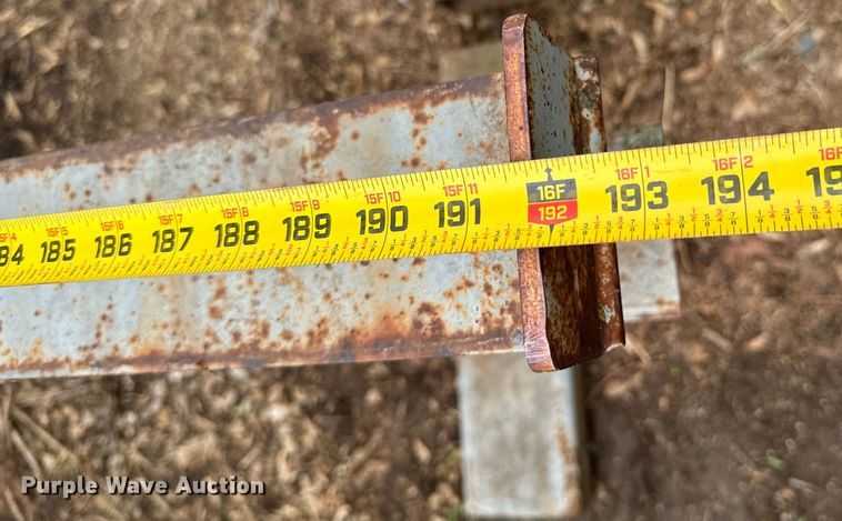 image for item ND9384 (2) pipe racks 