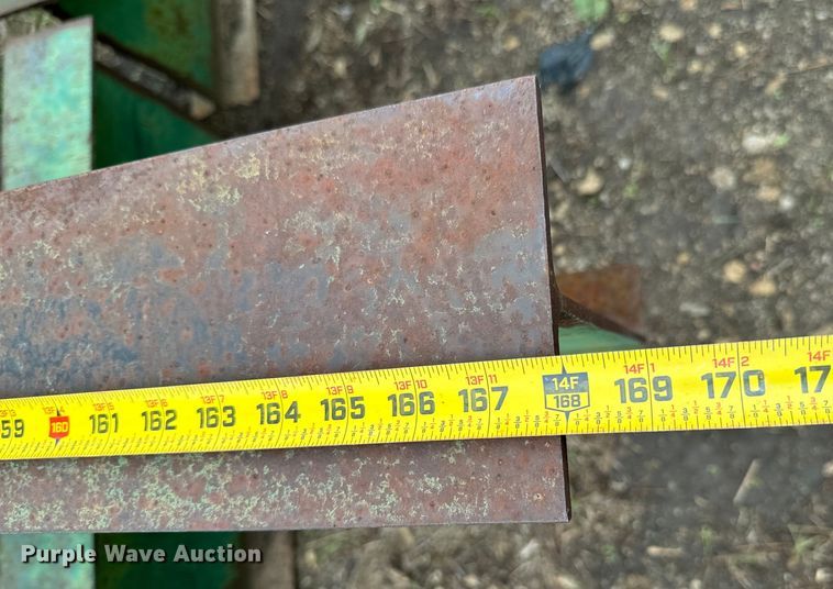 image for item ND9384 (2) pipe racks 