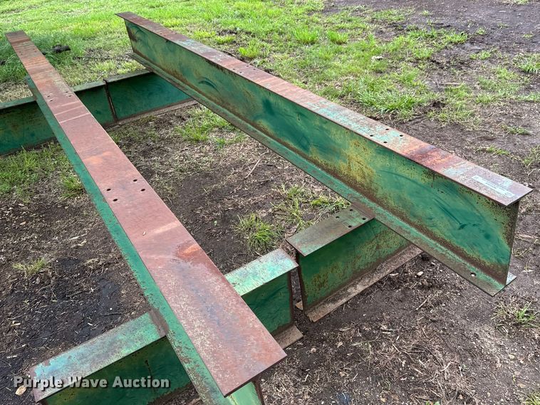 image for item ND9384 (2) pipe racks 