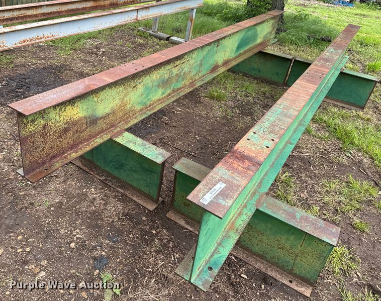 image for item ND9384 (2) pipe racks 