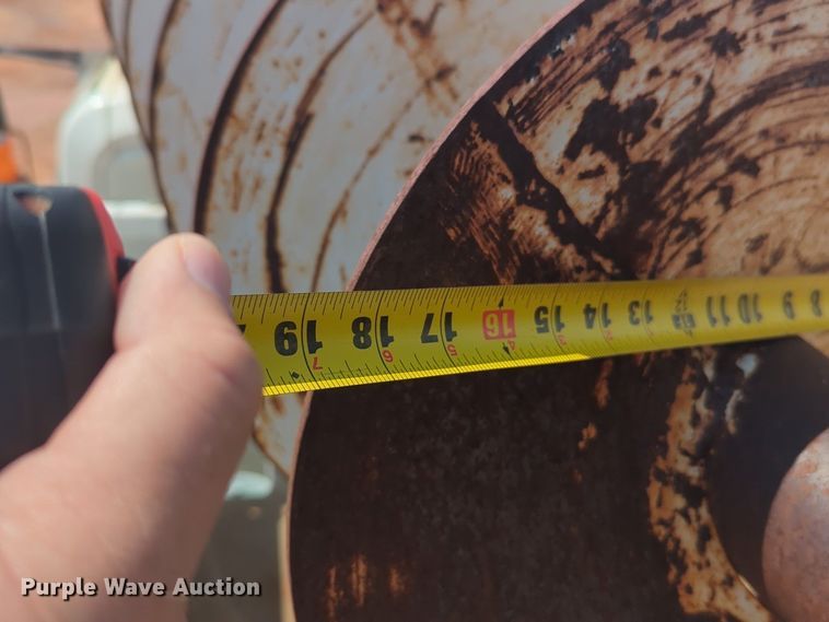 image for item NG9756 2009 International Workstar 7400 digger derrick truck