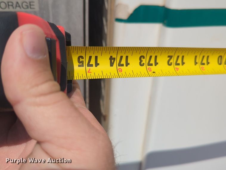 image for item NG9756 2009 International Workstar 7400 digger derrick truck