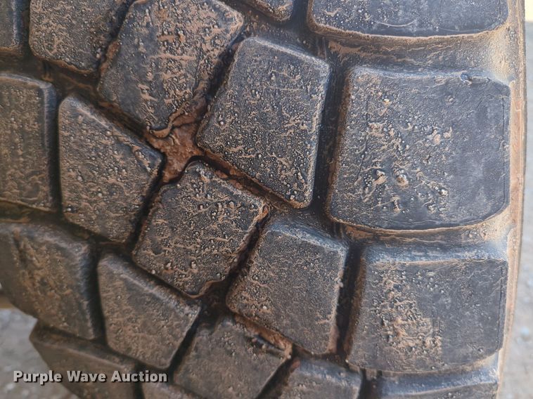 image for item NG9756 2009 International Workstar 7400 digger derrick truck