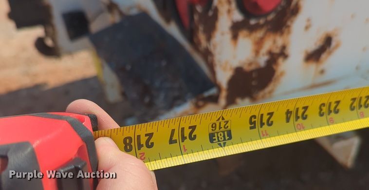 image for item NG9757 2010 International WorkStar 7500 bucket truck