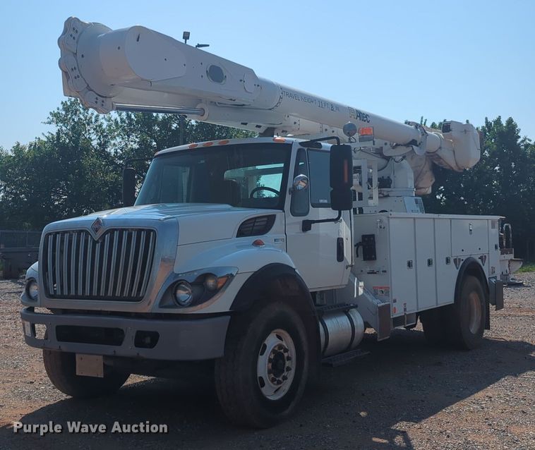 image for item NG9759 2012 International WorkStar 7300 bucket truck