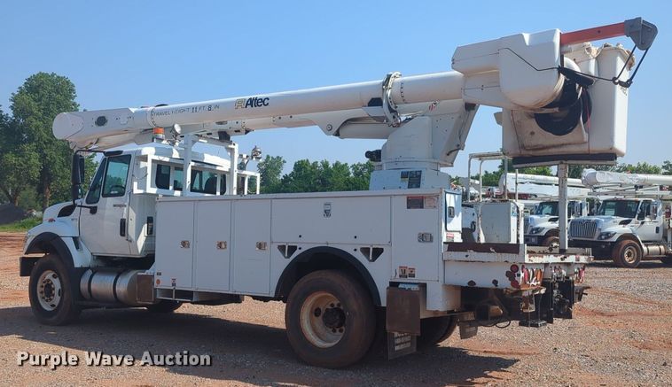 image for item NG9759 2012 International WorkStar 7300 bucket truck