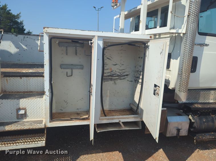 image for item NG9759 2012 International WorkStar 7300 bucket truck