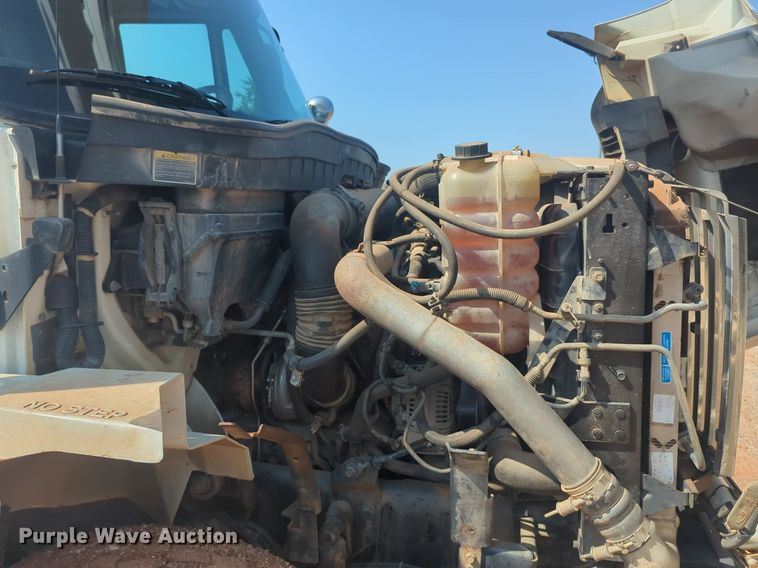 image for item NG9759 2012 International WorkStar 7300 bucket truck