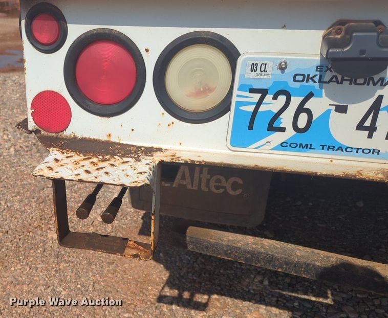 image for item NG9760 2012 International DuraStar 4300 bucket truck