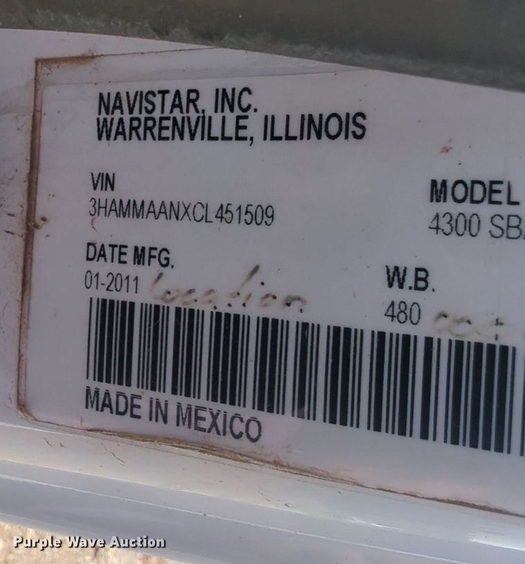 image for item NG9760 2012 International DuraStar 4300 bucket truck