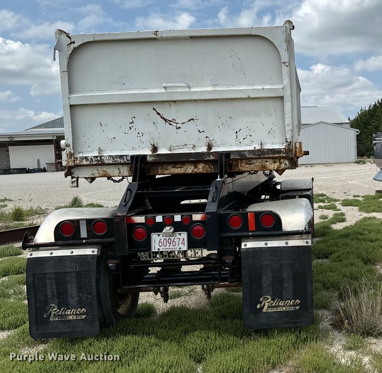 image for item NL9801 1992 Reliance  transfer trailer