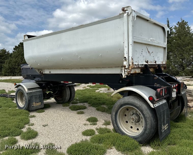 image for item NL9801 1992 Reliance  transfer trailer