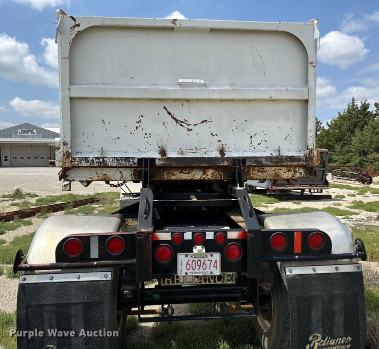 image for item NL9801 1992 Reliance  transfer trailer