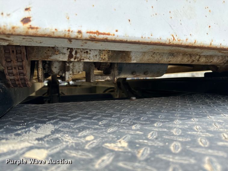 image for item NL9801 1992 Reliance  transfer trailer