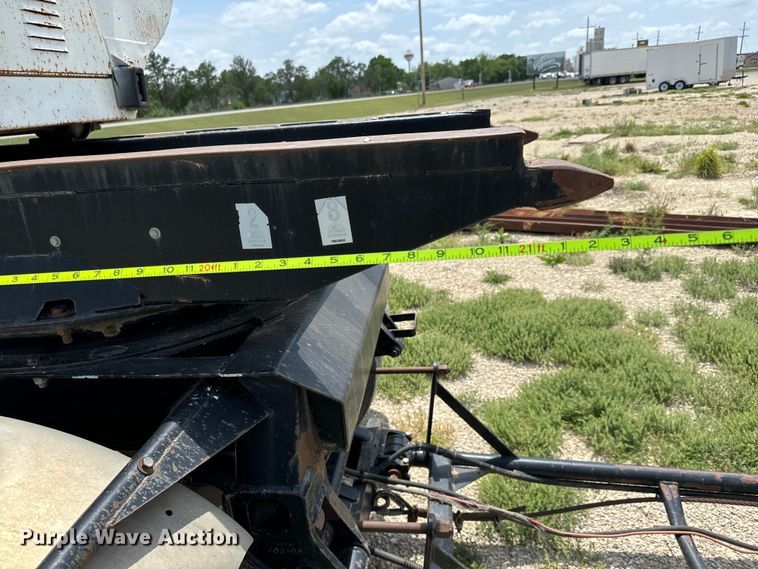 image for item NL9801 1992 Reliance  transfer trailer