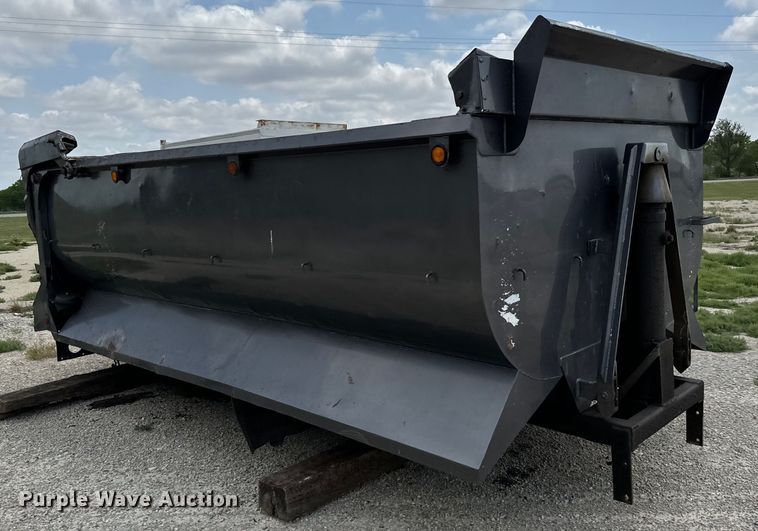 image for item NL9801 1992 Reliance  transfer trailer