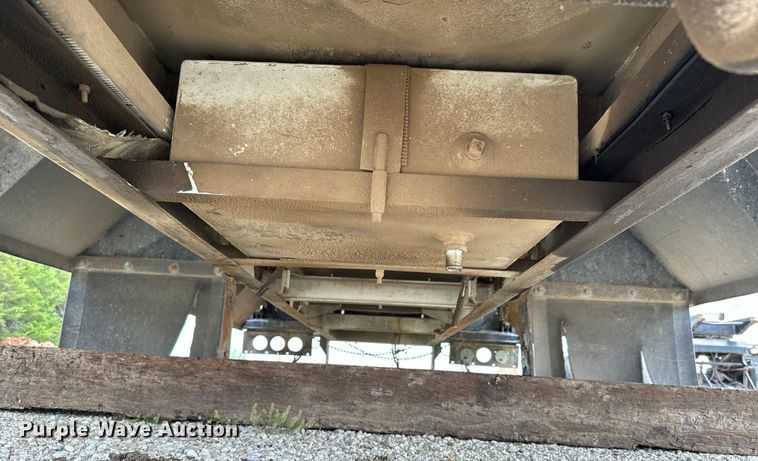 image for item NL9801 1992 Reliance  transfer trailer