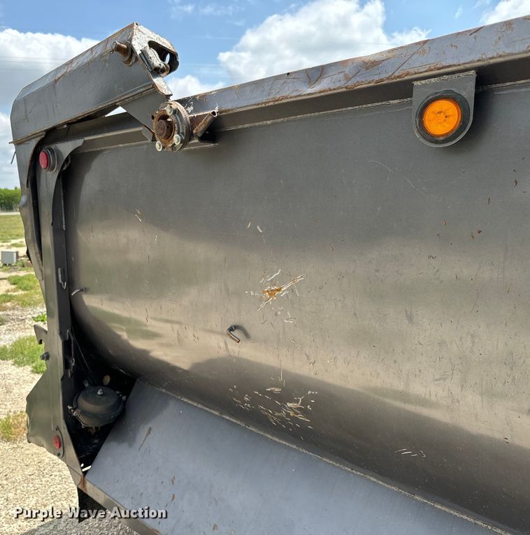 image for item NL9801 1992 Reliance  transfer trailer