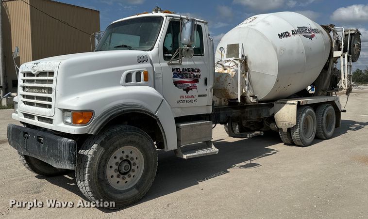 image for item NL9802 2005 Sterling  L9500 ready mix truck