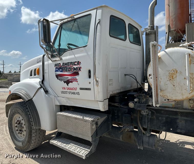 image for item NL9802 2005 Sterling  L9500 ready mix truck