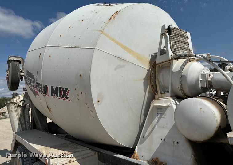 image for item NL9802 2005 Sterling  L9500 ready mix truck