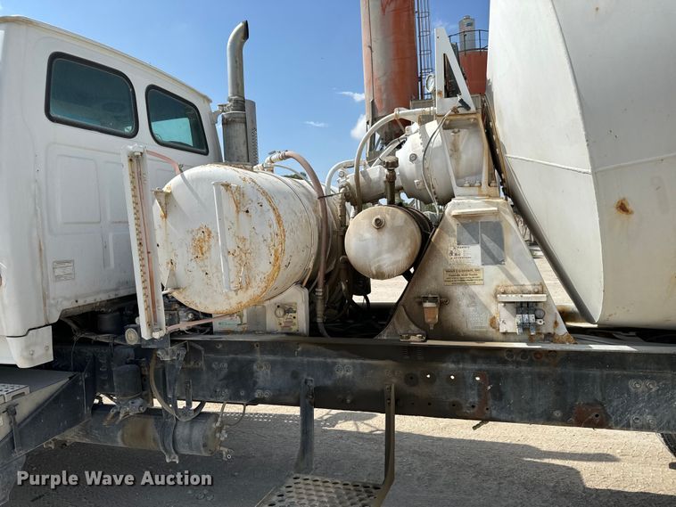 image for item NL9802 2005 Sterling  L9500 ready mix truck