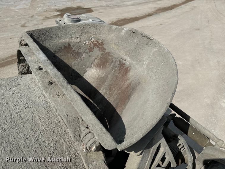 image for item NL9802 2005 Sterling  L9500 ready mix truck