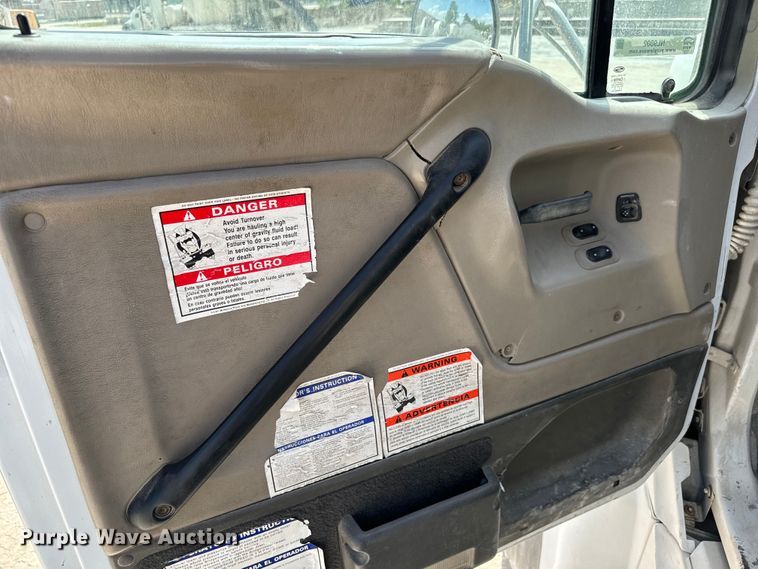 image for item NL9802 2005 Sterling  L9500 ready mix truck