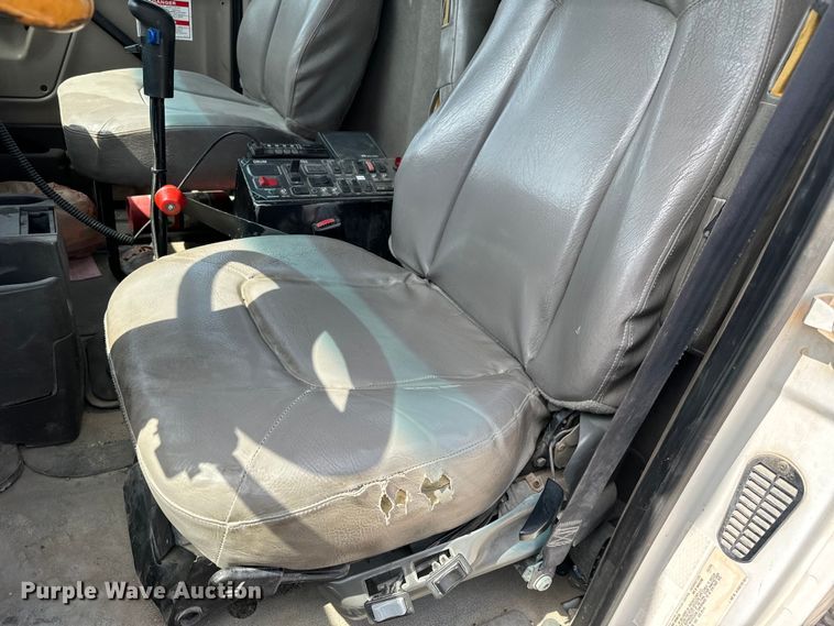 image for item NL9802 2005 Sterling  L9500 ready mix truck