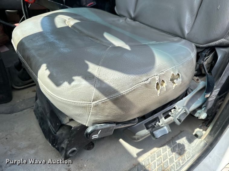 image for item NL9802 2005 Sterling  L9500 ready mix truck