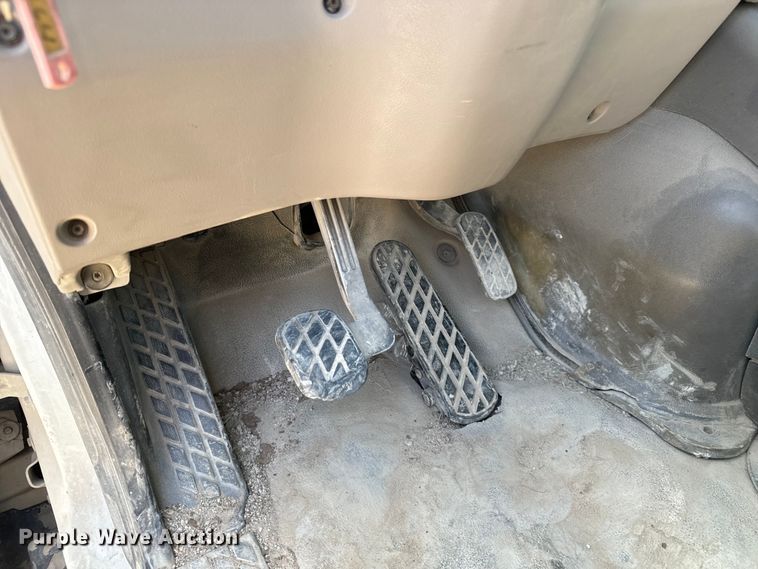 image for item NL9802 2005 Sterling  L9500 ready mix truck