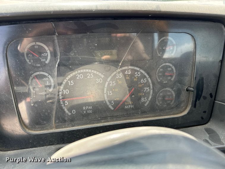 image for item NL9802 2005 Sterling  L9500 ready mix truck