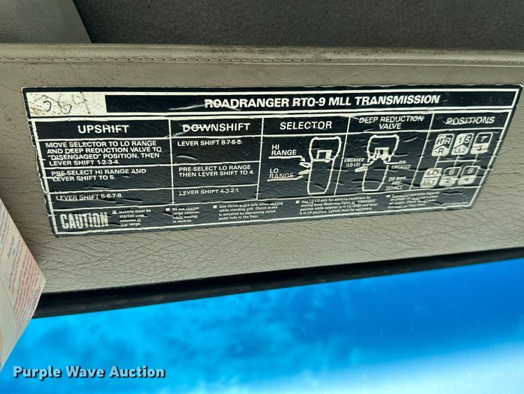 image for item NL9802 2005 Sterling  L9500 ready mix truck