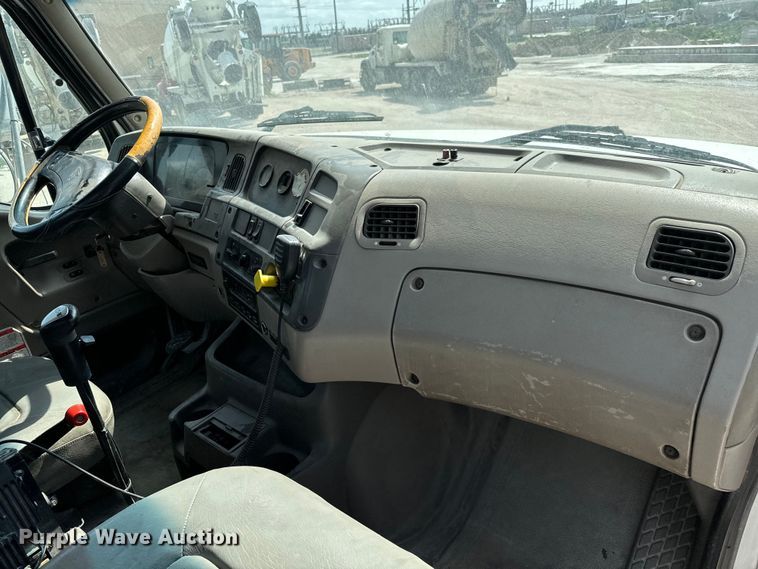 image for item NL9802 2005 Sterling  L9500 ready mix truck