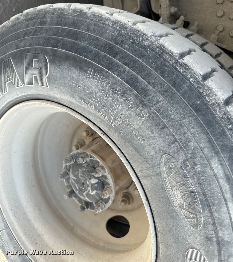 image for item NL9802 2005 Sterling  L9500 ready mix truck