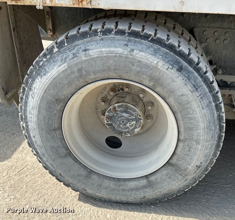 image for item NL9802 2005 Sterling  L9500 ready mix truck