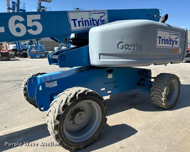 image for item NL9816 2007 Genie S-65 boom lift