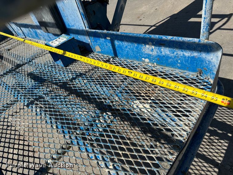 image for item NL9816 2007 Genie S-65 boom lift