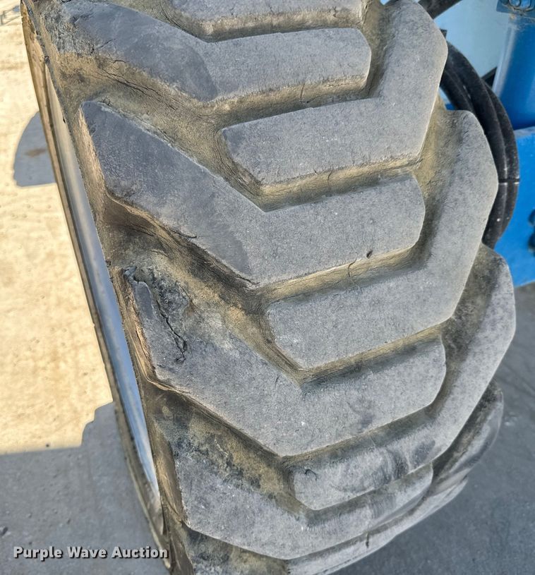 image for item NL9816 2007 Genie S-65 boom lift