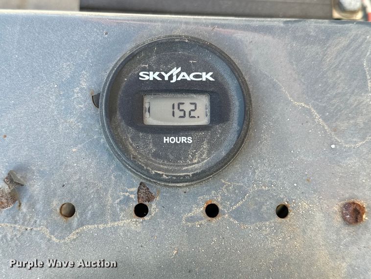 image for item NL9818 2020 Skyjack SJ III4626 scissor lift