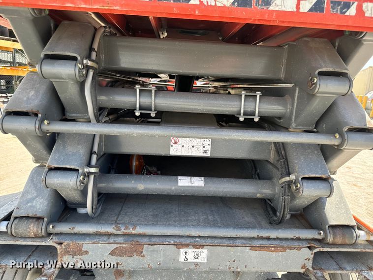 image for item NL9818 2020 Skyjack SJ III4626 scissor lift