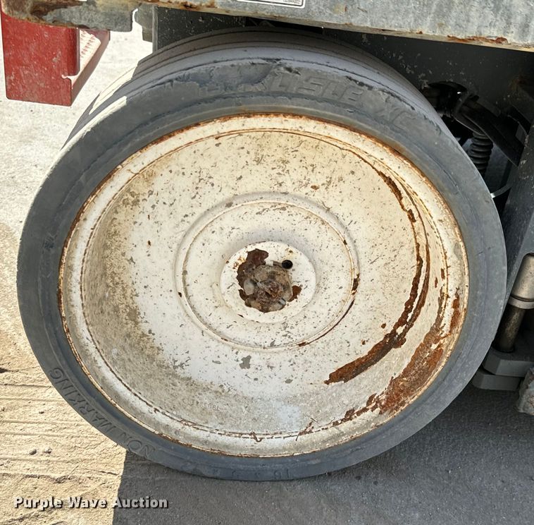 image for item NL9818 2020 Skyjack SJ III4626 scissor lift