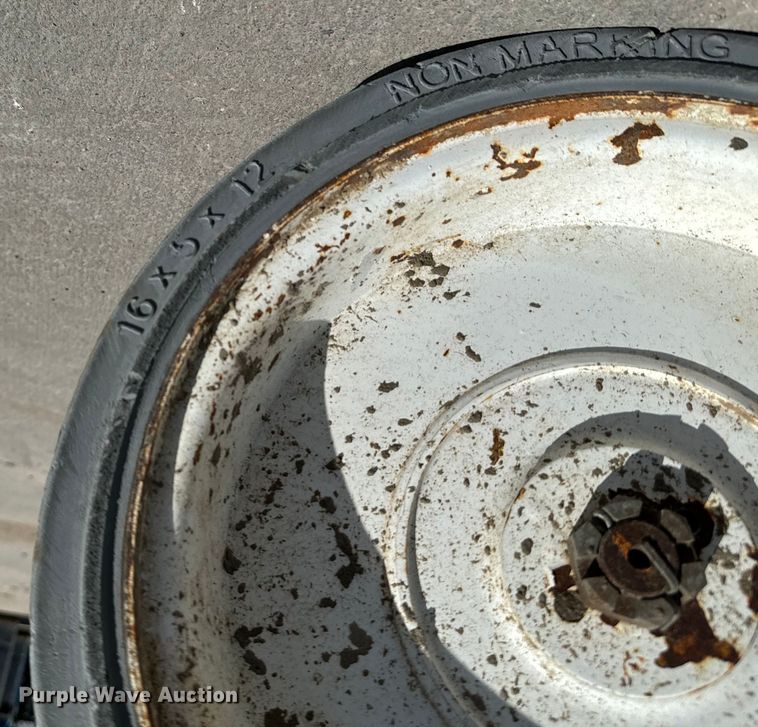 image for item NL9818 2020 Skyjack SJ III4626 scissor lift