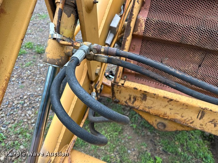 image for item NR9874 1990 Case 480F landscape tractor