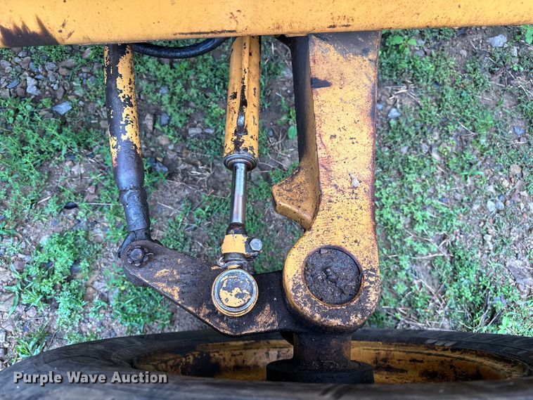 image for item NR9874 1990 Case 480F landscape tractor