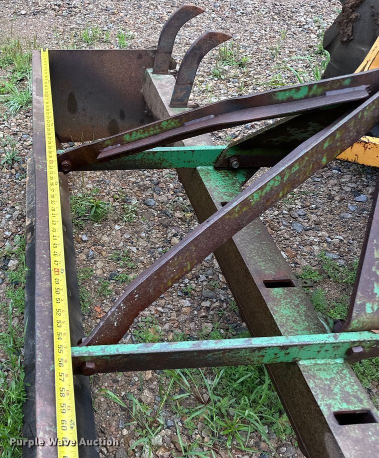 image for item NR9874 1990 Case 480F landscape tractor