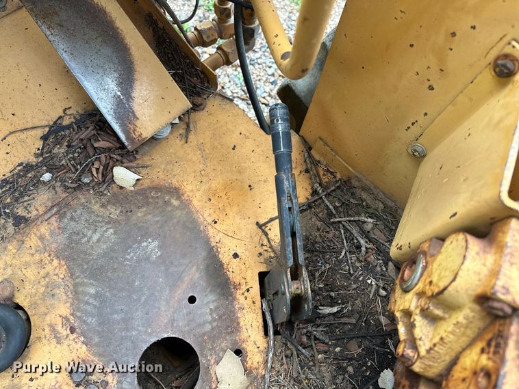 image for item NR9874 1990 Case 480F landscape tractor