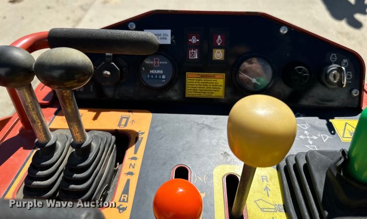 image for item NT9191 2022 Ditch Witch SK600 compact utility loader